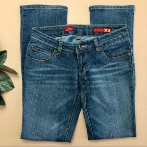 Express Zelda Low Rise Jeans